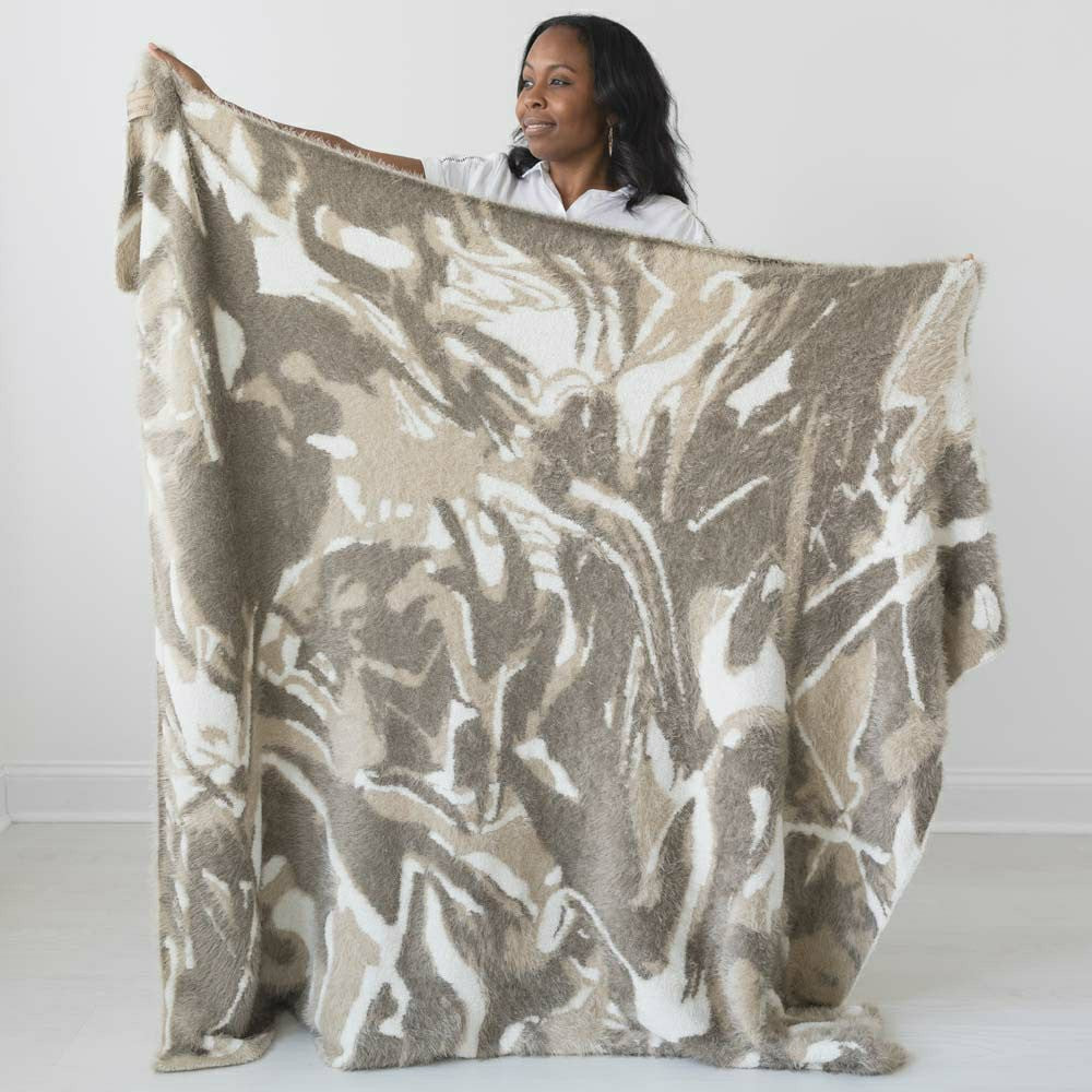 Plow & Hearth Dream Jumper Maybach Knit Blanket, Pluto, 48” x 72”