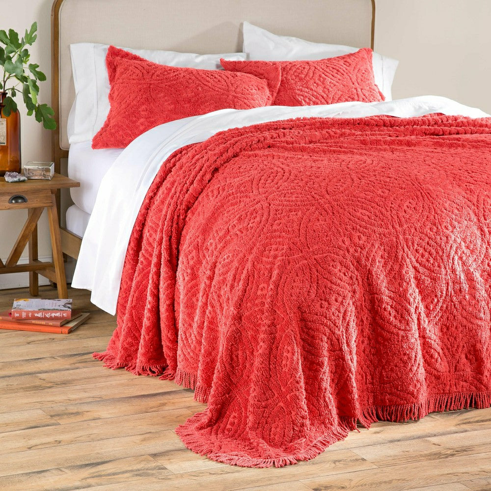 Plow & Hearth Full Wedding Ring Tufted Chenille Bedspread