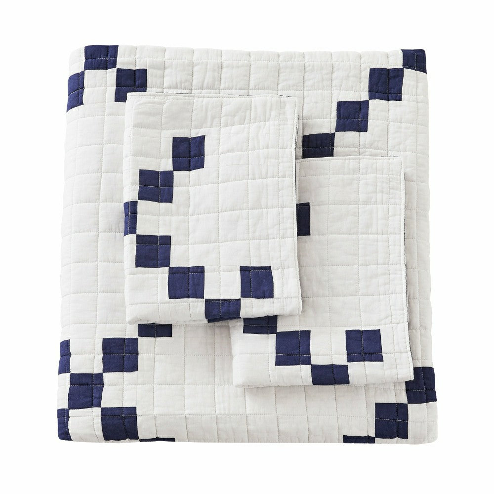 Plow & Hearth Irish Chain Patchwork Cotton Quilt Set