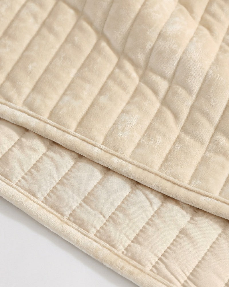 Plow & Hearth Velvet Quilt