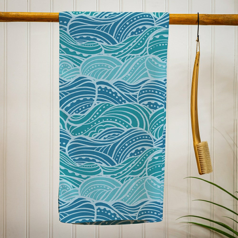 Plow & Hearth Make Waves Quick Dry Towel and Matching Carrying Case, 60" x 30"