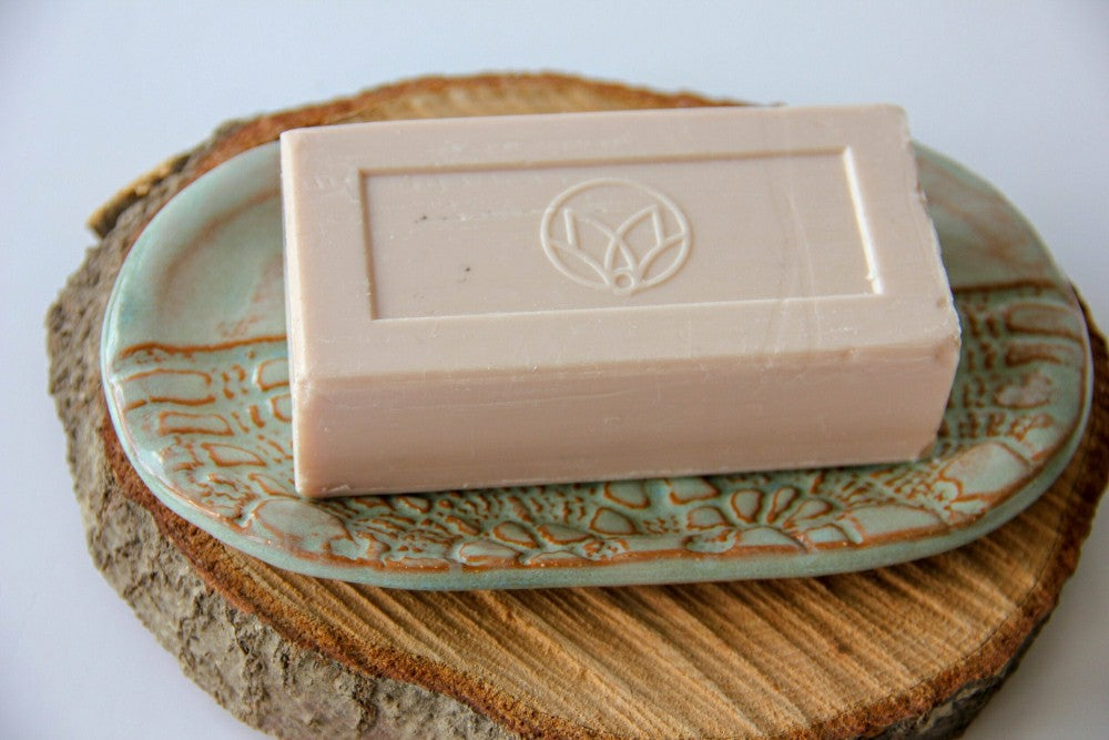 Plow & Hearth Ceramic Soap Dish