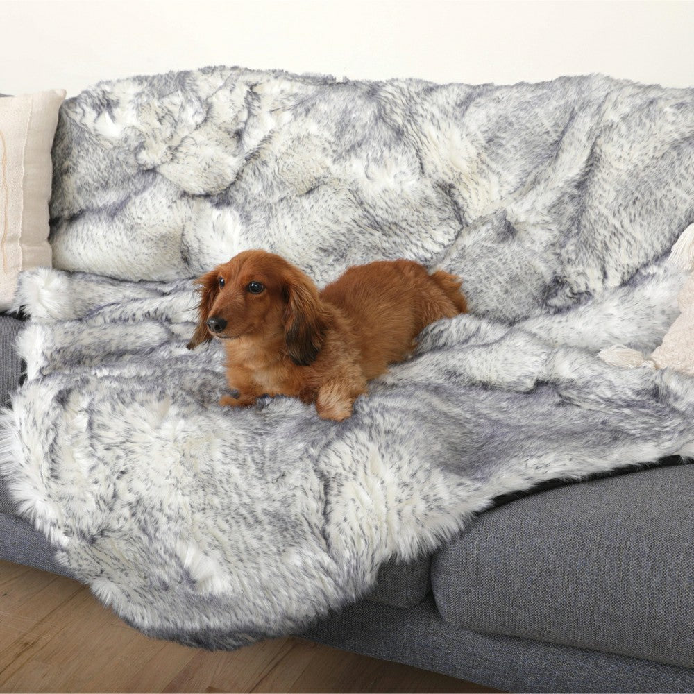 Plow & Hearth PupProtector™ Luxe Waterproof Faux Fur Blanket
