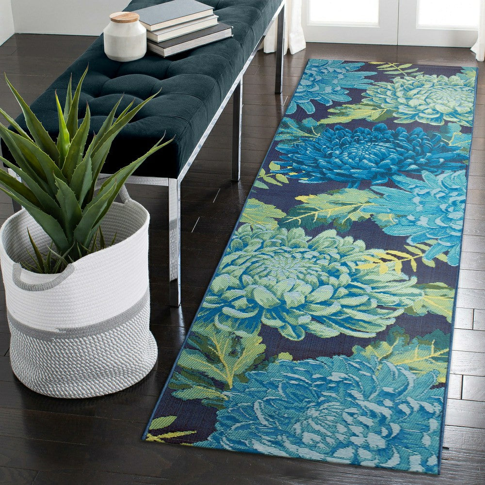 Plow & Hearth Indoor/Outdoor Chrysanthemum Polypropylene Rug, 23" x 7'6" Runner