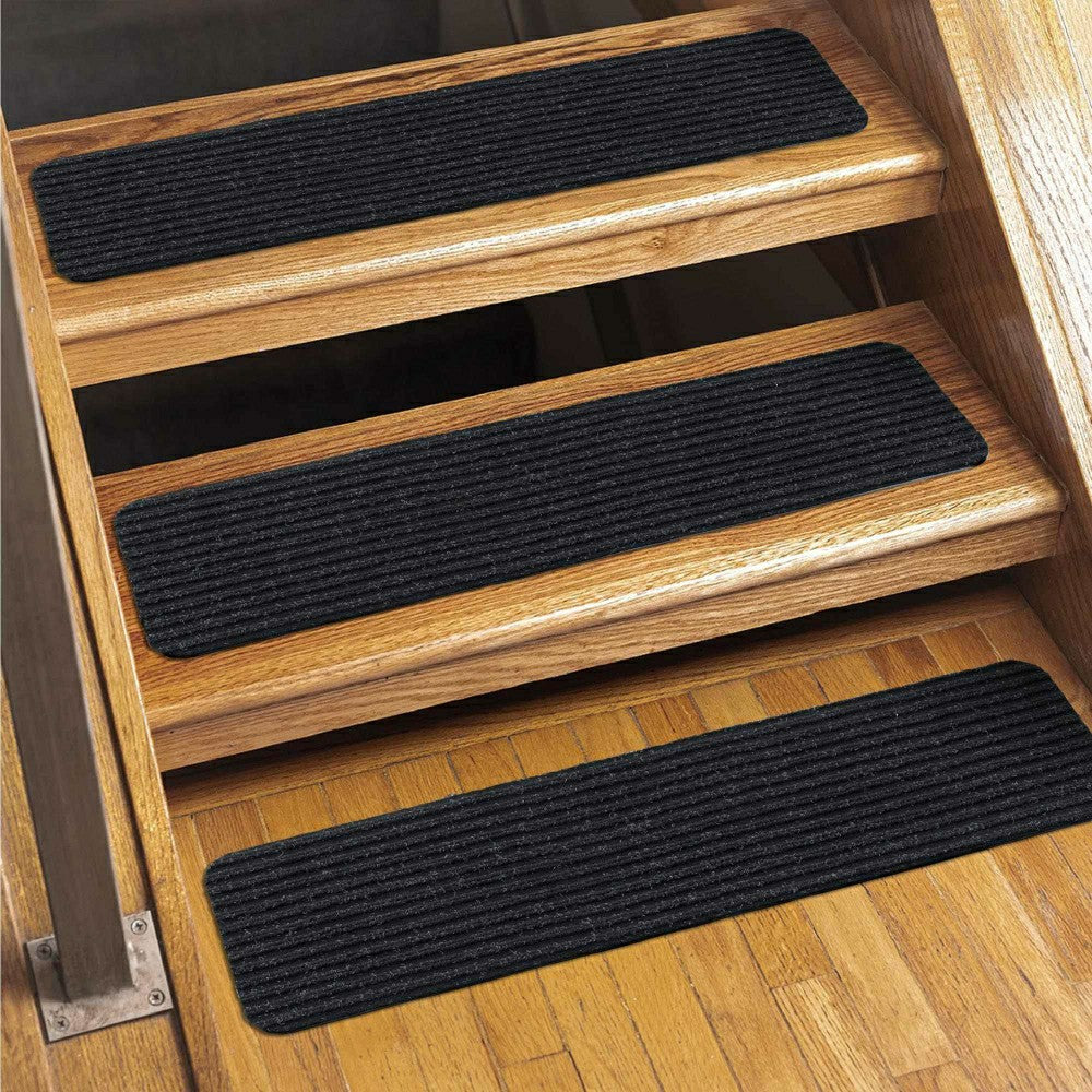 Plow & Hearth Basic Stair Tread Rugs, Gray