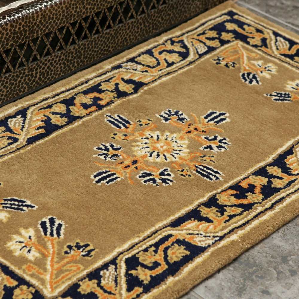 Plow & Hearth Jardin Wool Rug, 44"x22"