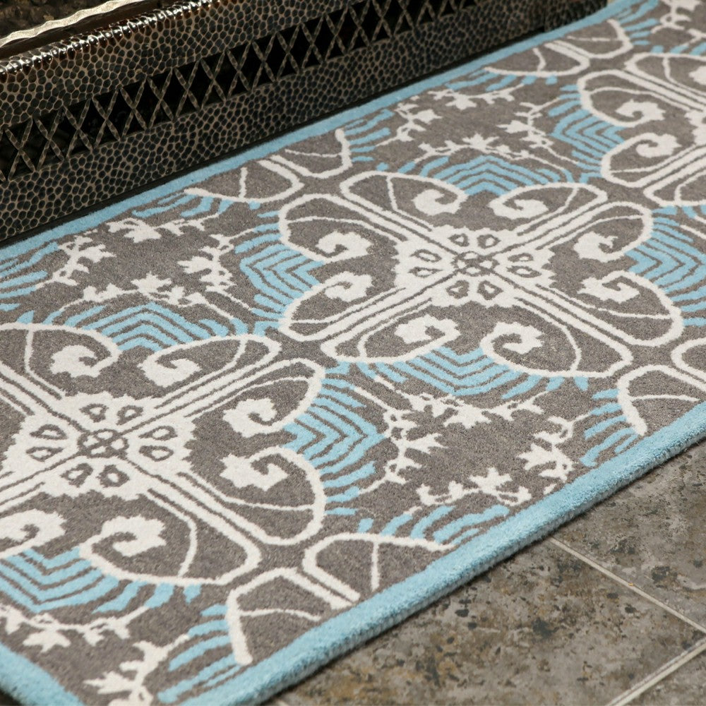 Plow & Hearth Art Deco Classic Rug, 56"x26"