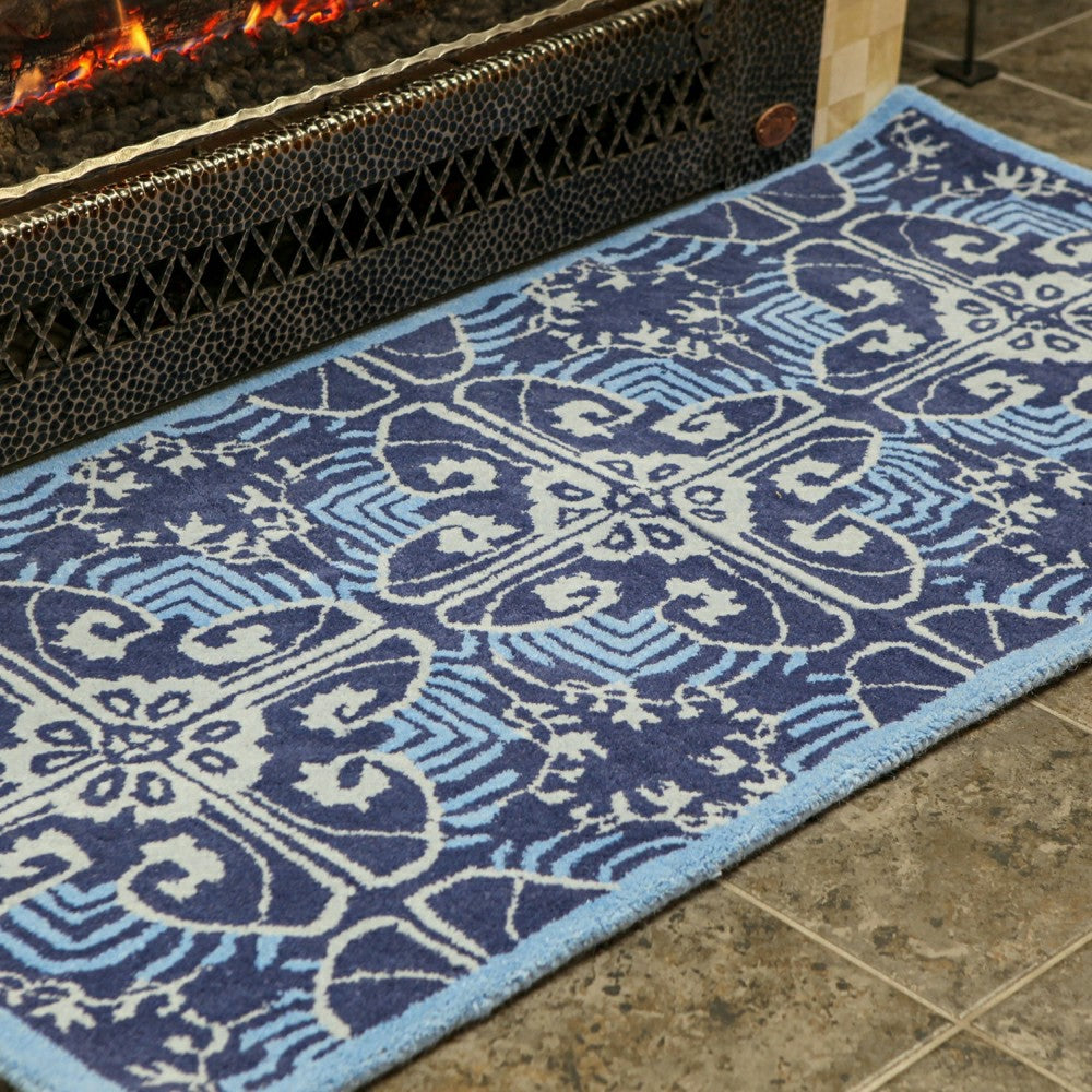 Plow & Hearth Art Deco Classic Rug, 56"x26"