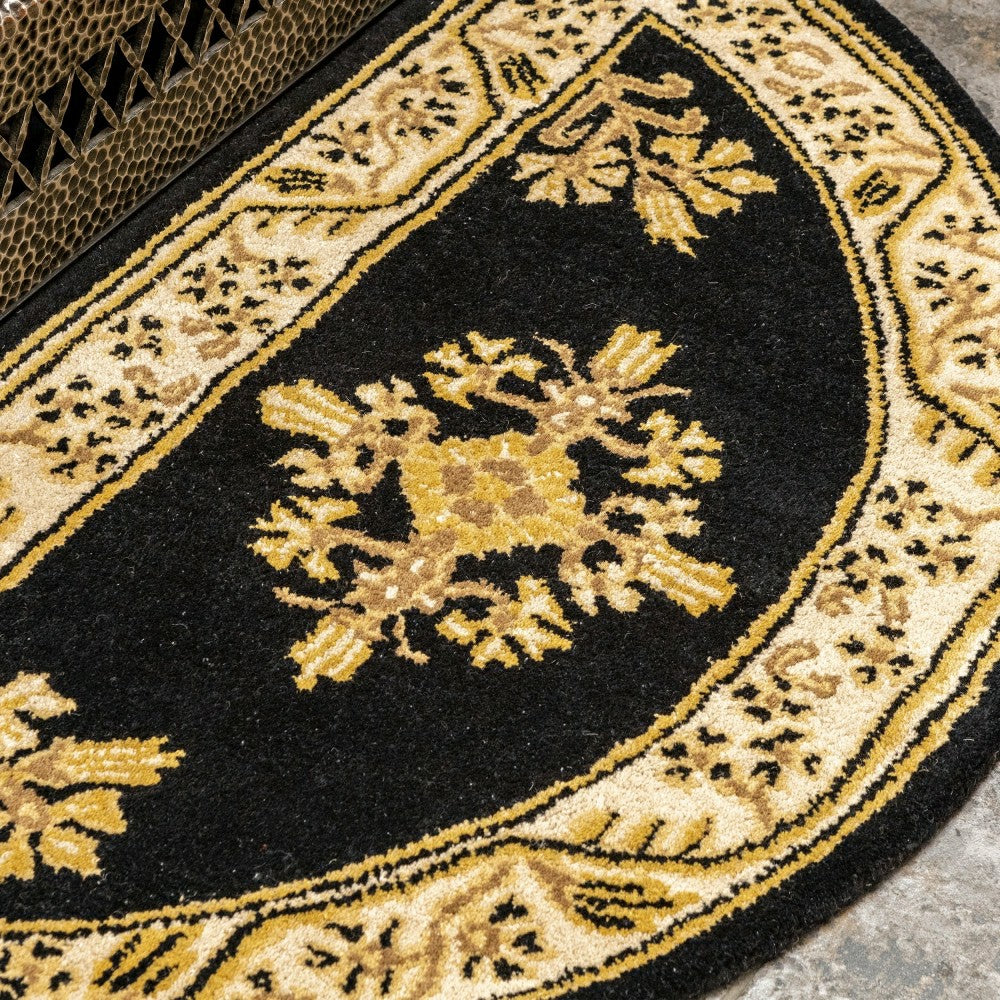 Plow & Hearth Jardin Half Round Wool Rug