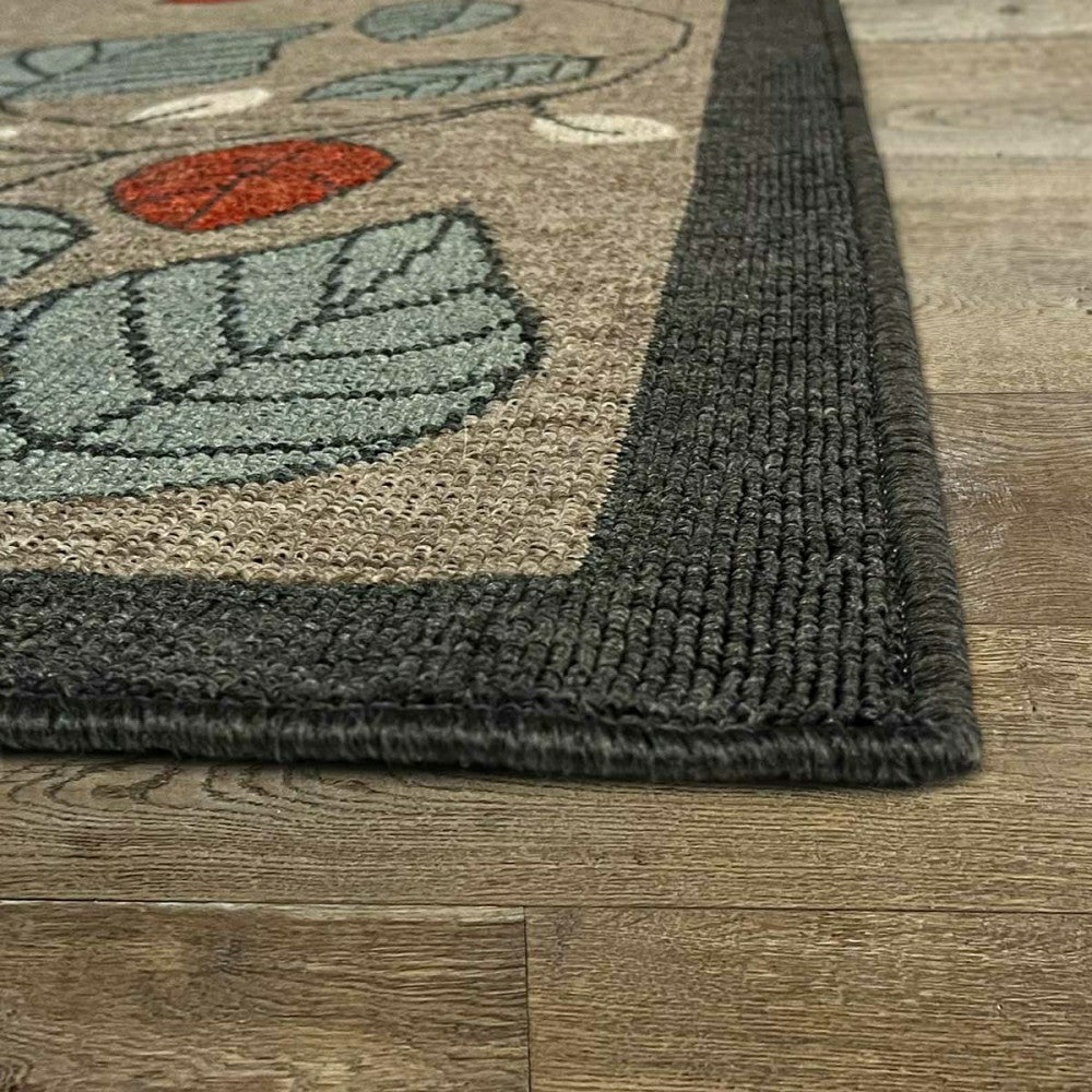 Plow & Hearth Berry Vine Polypropylene Rug