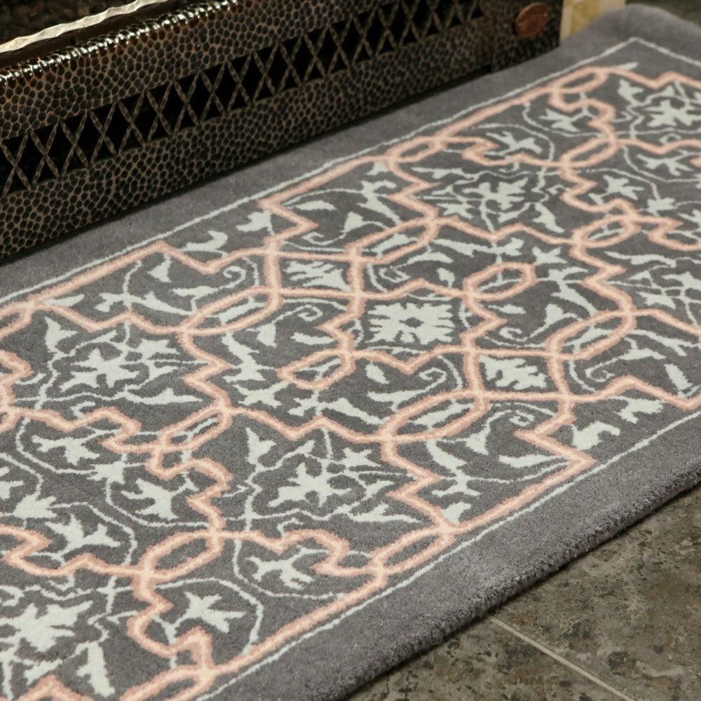 Plow & Hearth Tabriz Wool Rug, 56"x26"