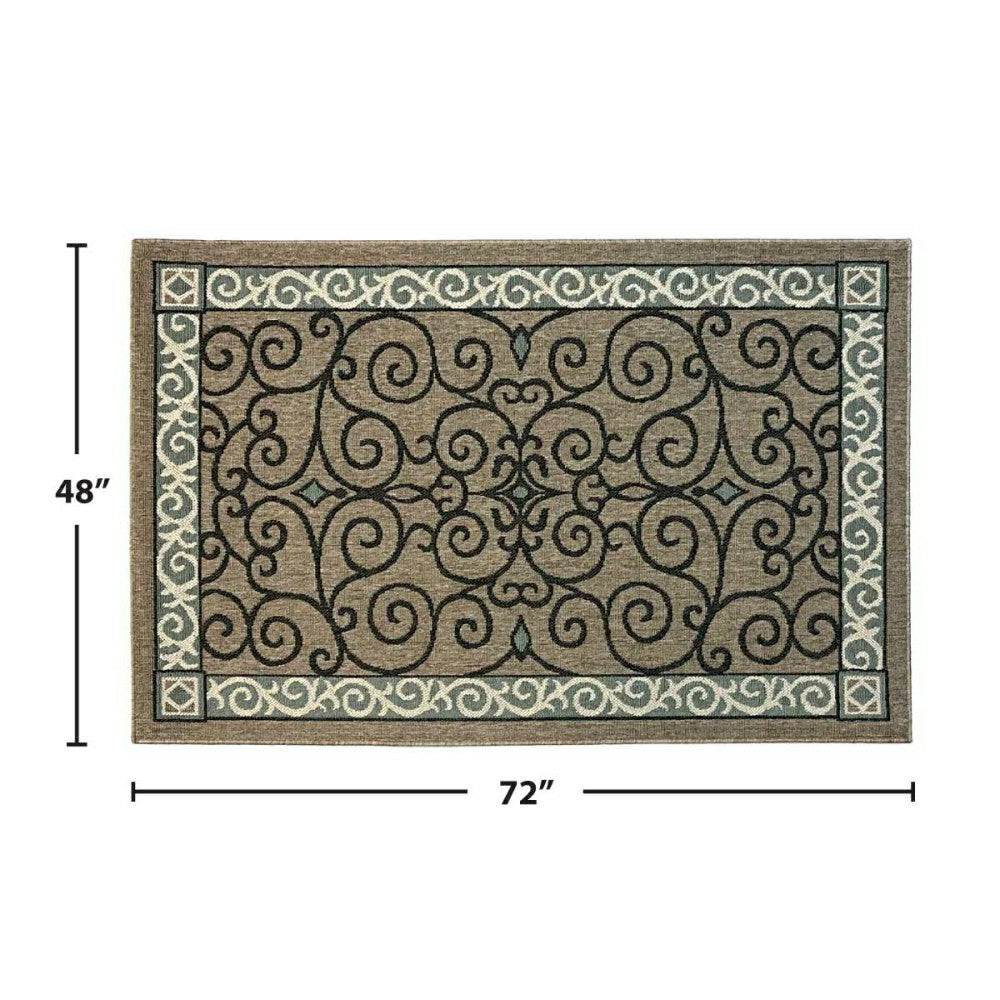 Plow & Hearth Eastly Scroll Polypropylene Rug