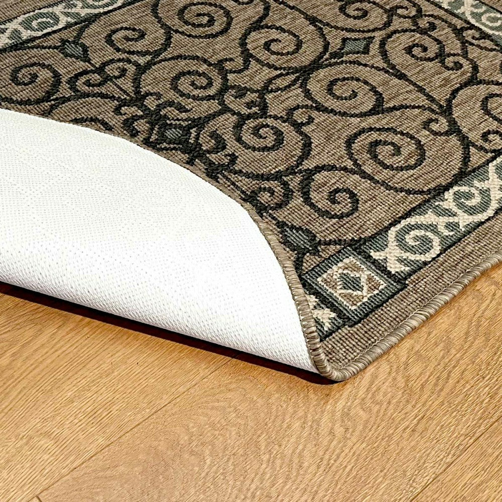 Plow & Hearth Eastly Scroll Polypropylene Rug