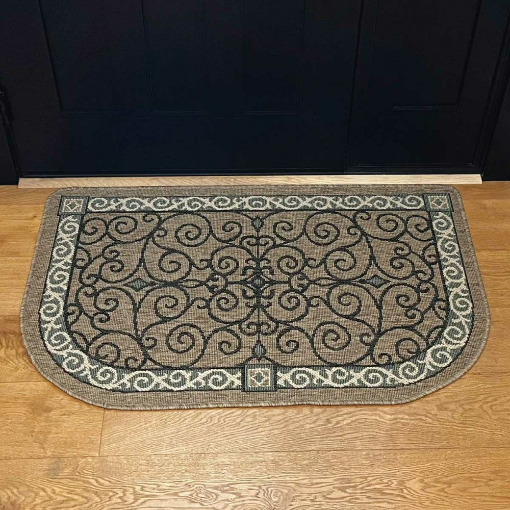 Plow & Hearth Eastly Scroll Polypropylene Rug