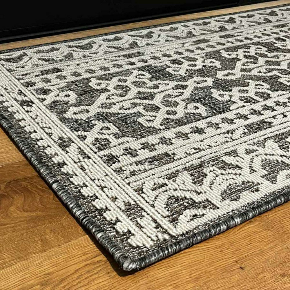 Plow & Hearth Fallon Polypropylene Rug, 28"x46"