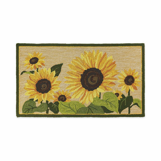 Plow & Hearth Indoor/Outdoor Sunflower Hooked Polypropylene Accent Rug