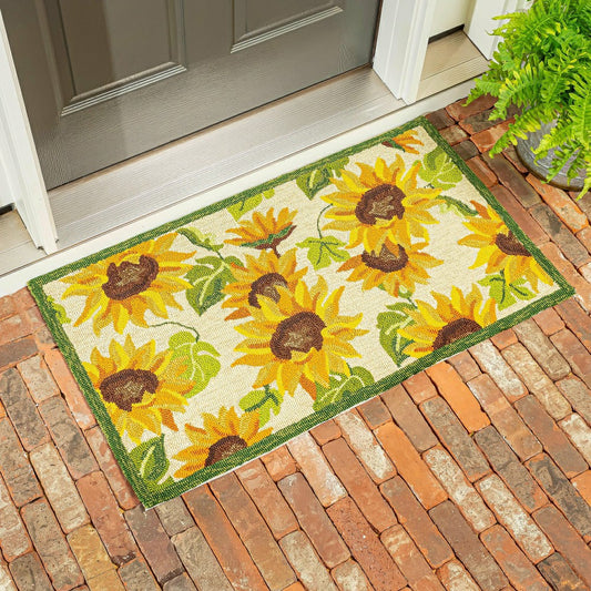 Plow & Hearth Indoor/Outdoor Sunflower Hooked Polypropylene Accent Rug 24"x42"