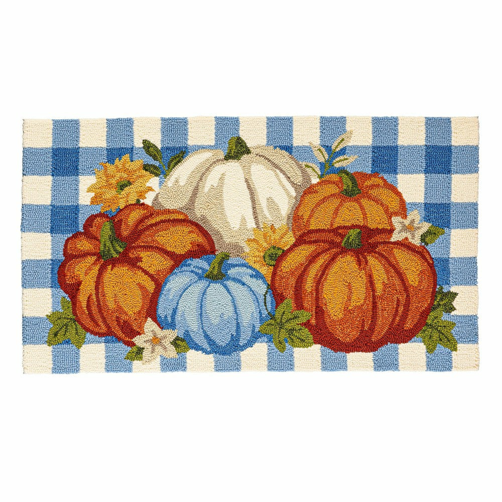 Plow & Hearth Indoor/Outdoor Pumpkin Patch Polypropylene Accent Rug 24"x42"