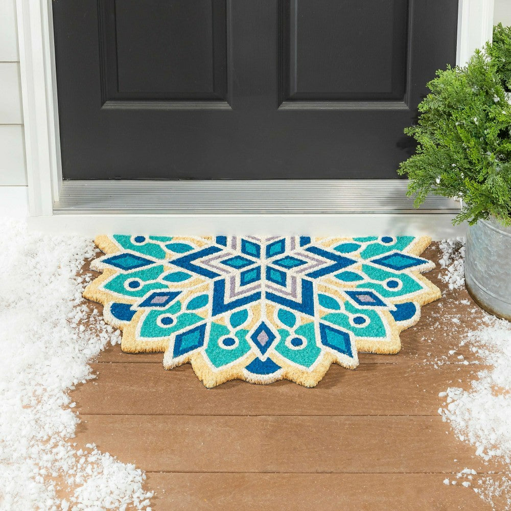 Plow & Hearth Vibrant Snowflake Shaped Coir Mat