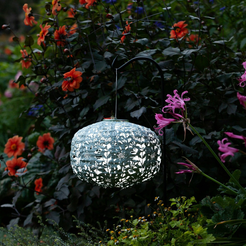 Plow & Hearth Soji Stella - Square - 11" Solar Lantern