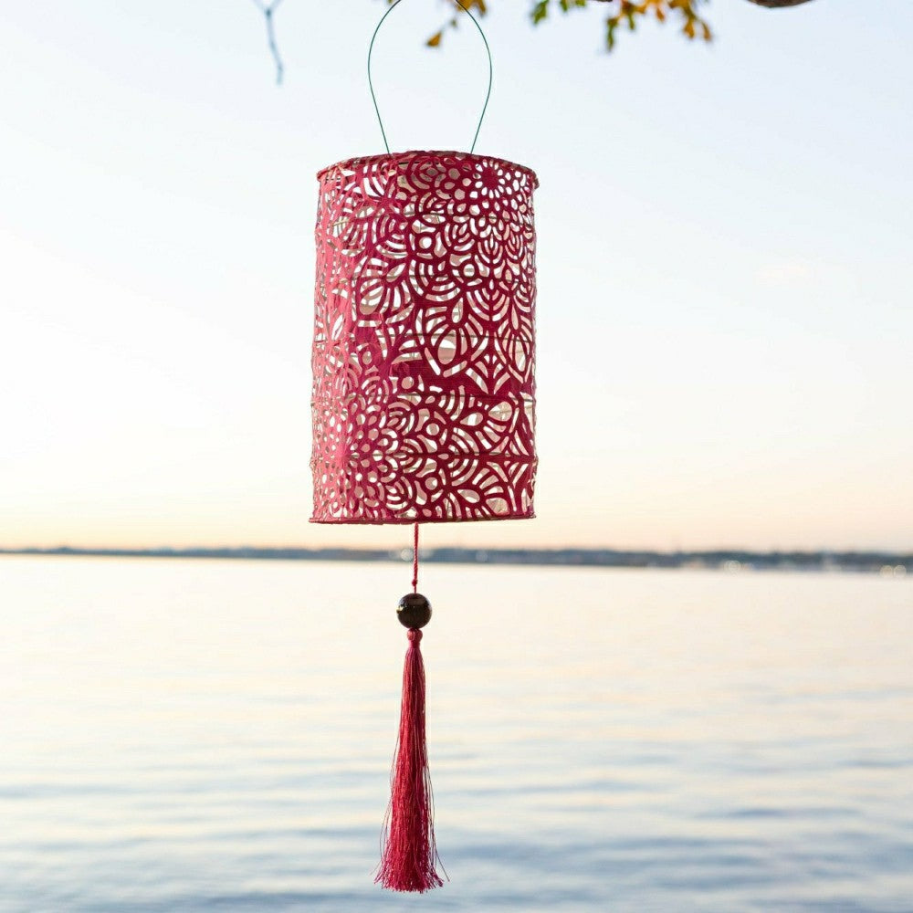 Plow & Hearth Soji Stella - Tassel Cylinder - 7.5" Solar Lantern