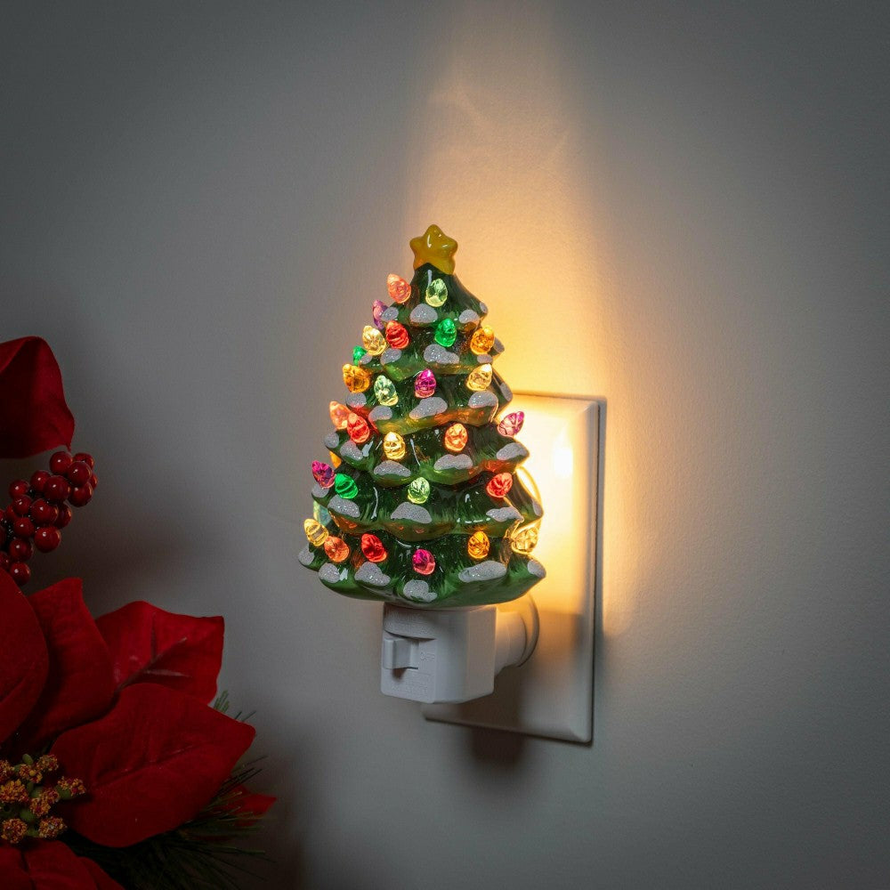 Plow & Hearth Heartfelt Cheer Nightlight Ceramic Christmas Tree