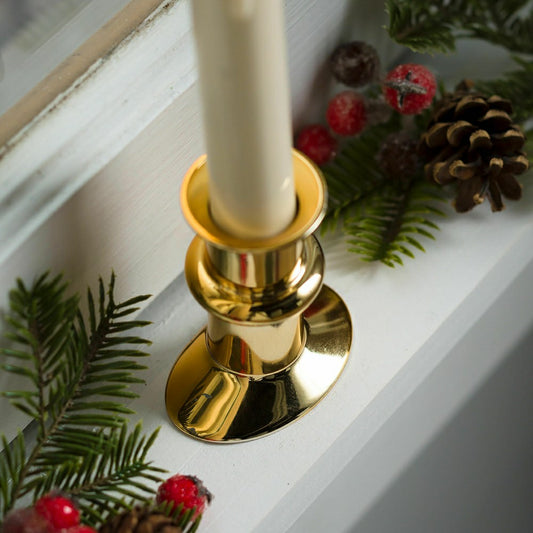 Plow & Hearth Adjustable Window Hugger Candles, Set of 4 with Remote