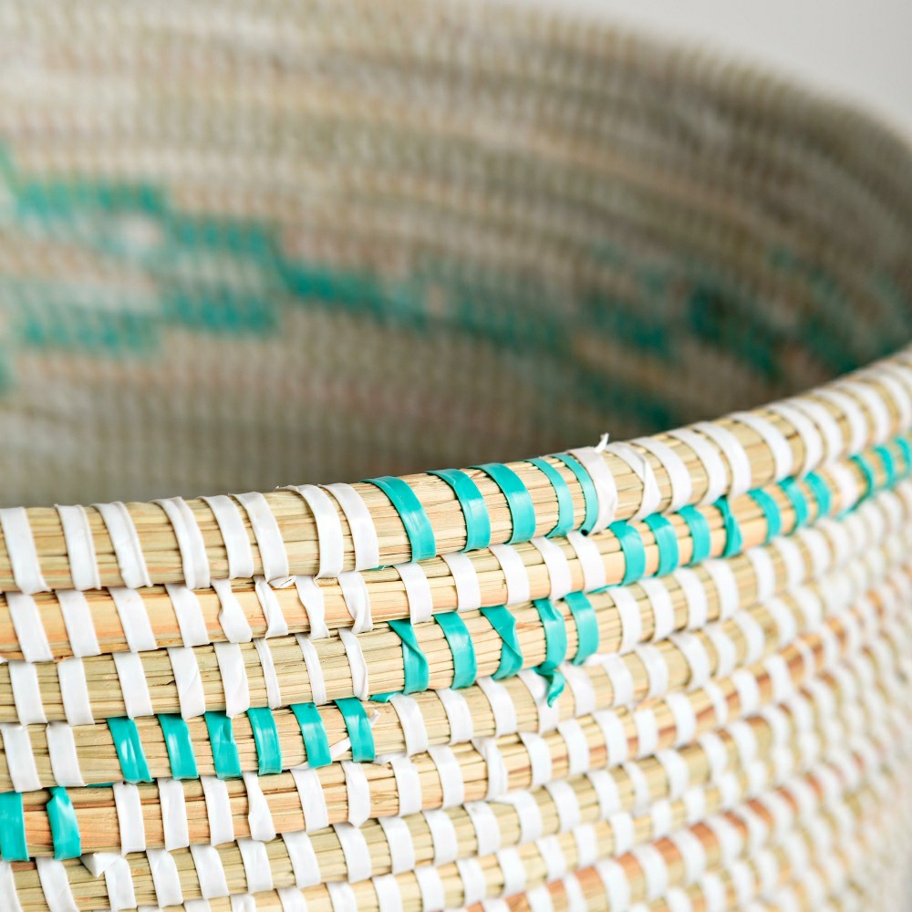 Plow & Hearth Senegalese Woven Warming Basket