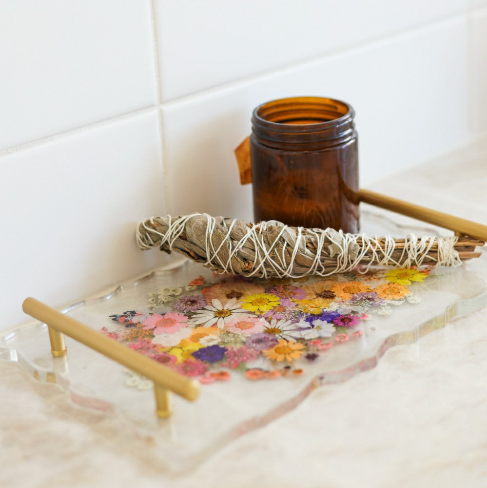 Plow & Hearth Floral Resin Serving Tray Kit