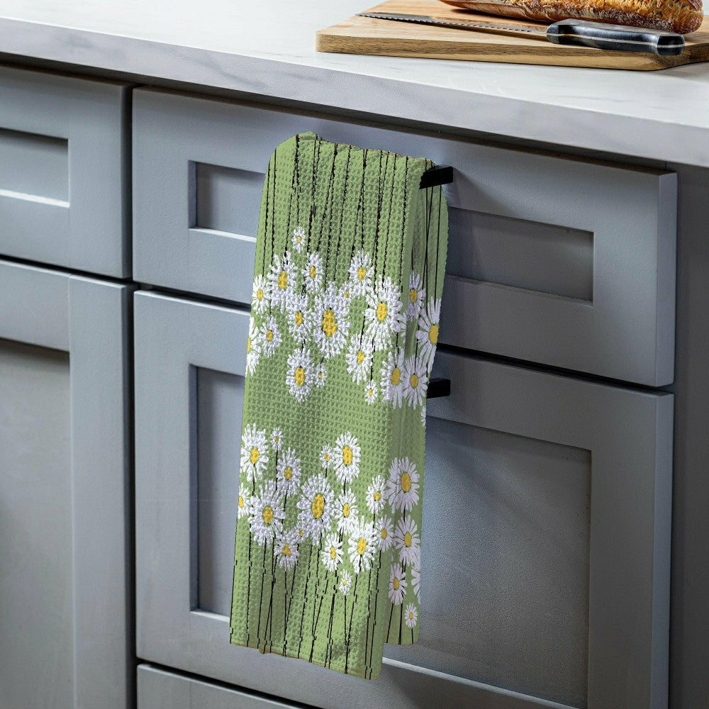 Plow & Hearth Daisy Scape Quick Dry Kitchen Towel, 18" x 30"
