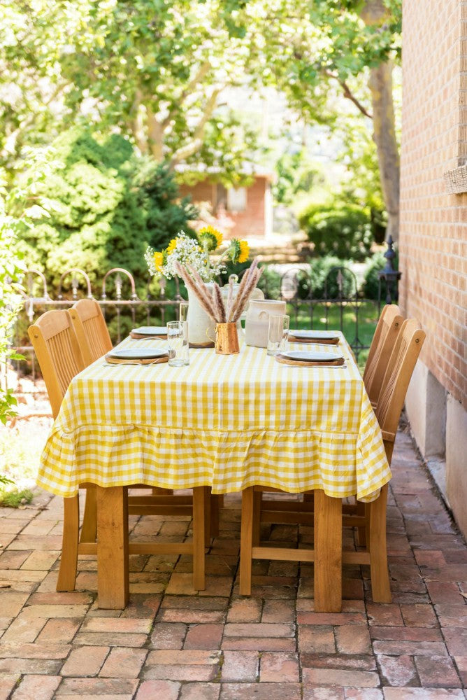 Plow & Hearth Yellow Ruffled Gingham Tablecloth