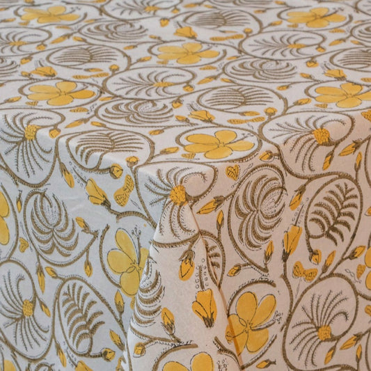 Plow & Hearth Summer of Love Tablecloth