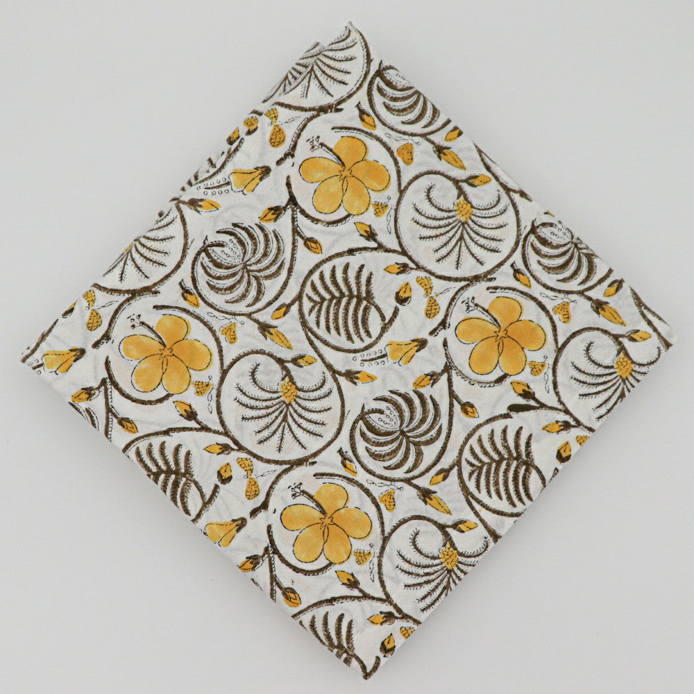 Plow & Hearth Summer of Love Tablecloth