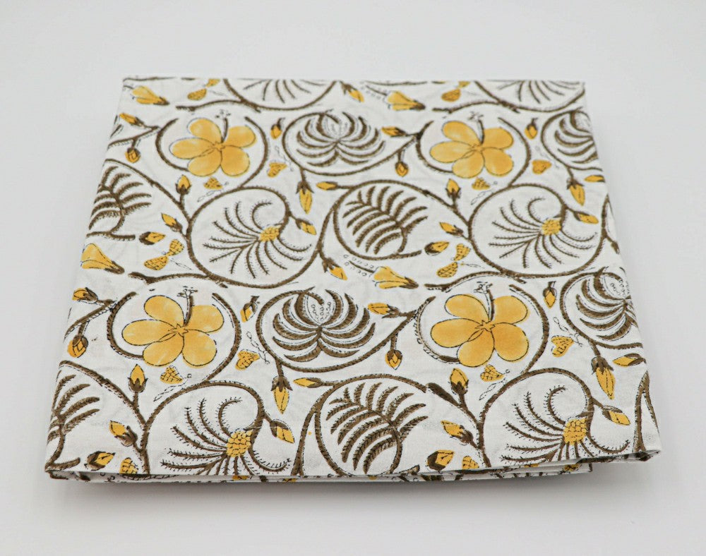 Plow & Hearth Summer of Love Tablecloth