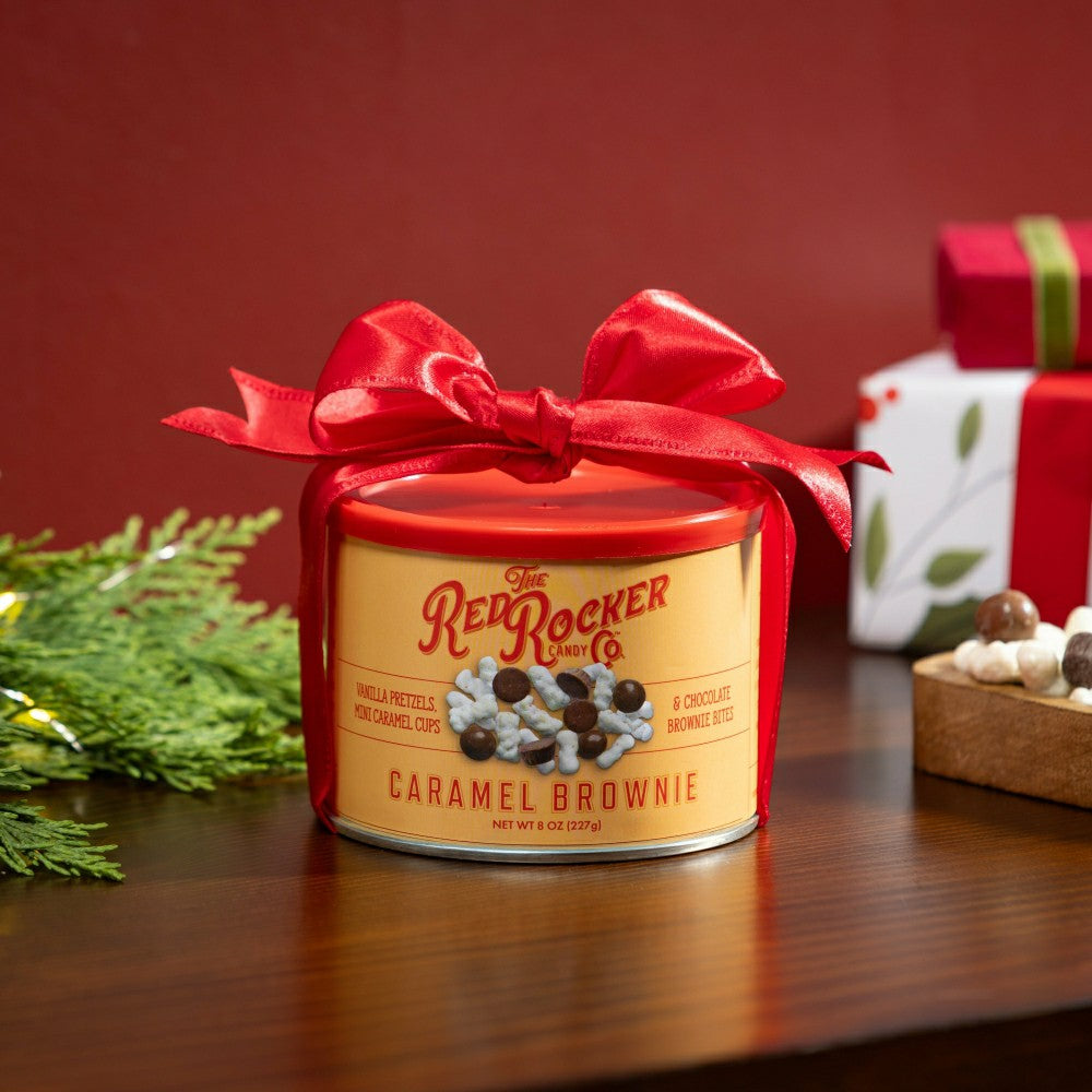 Plow & Hearth 8 oz. Red Rocker Caramel Brownie and Pretzel Mix