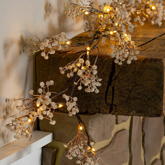 Plow & Hearth Indoor/Outdoor Lighted Baby's Breath Garland with Timer