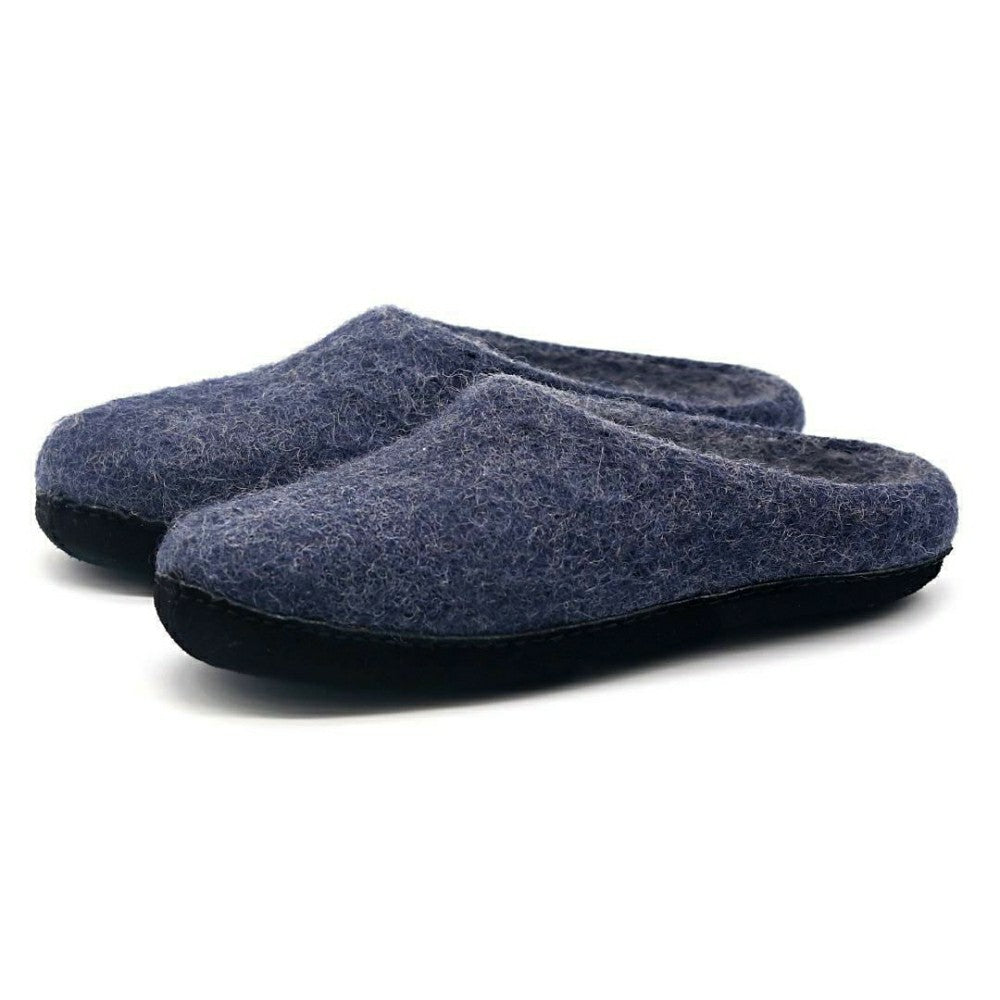 Plow & Hearth Womens Astoria Noir Wool House Slippers