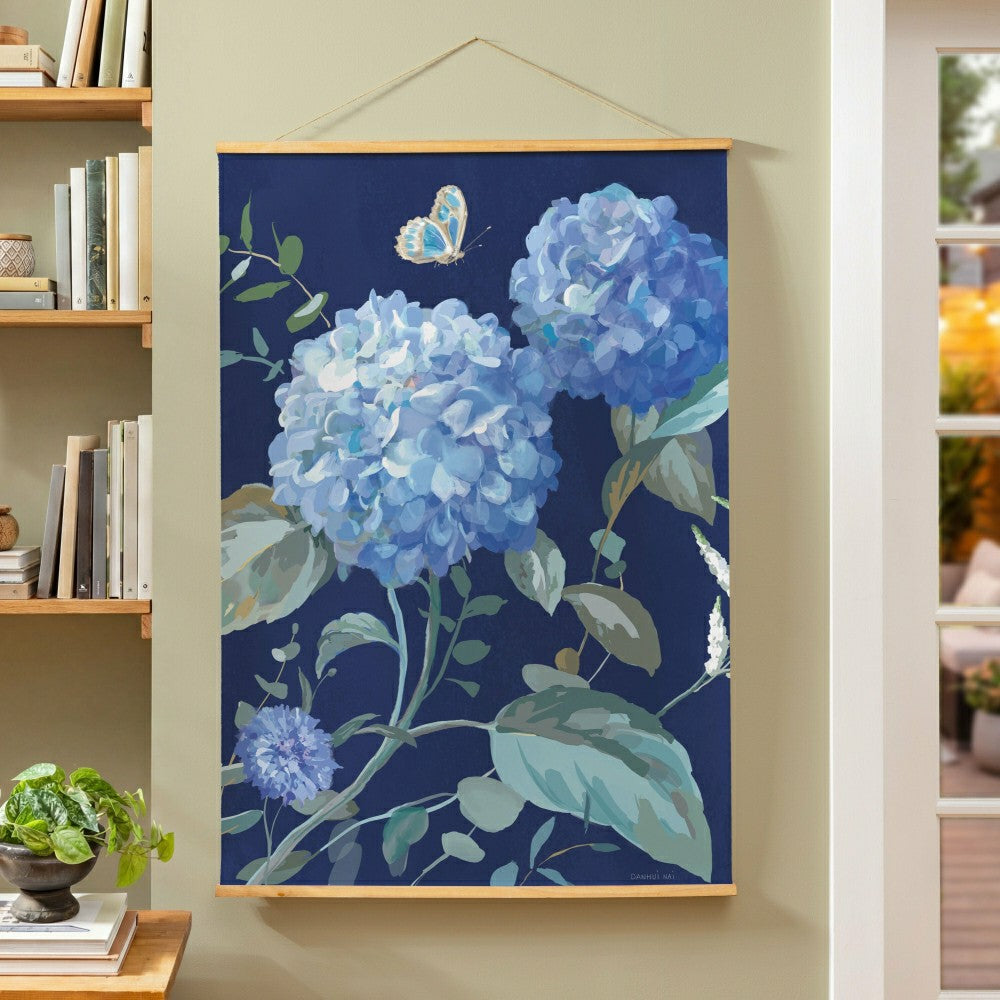 Plow & Hearth VivaStyle Hydrangea Haven Indoor Wall Décor Canvas Tapestry, Hydrangea
