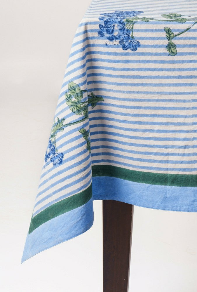 Plow & Hearth Blue Hydrangea Blockprint Tablecloth