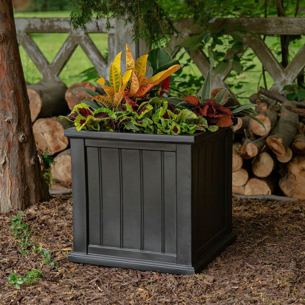 Plow & Hearth Lexington Self-Watering Planter, 20" sq.