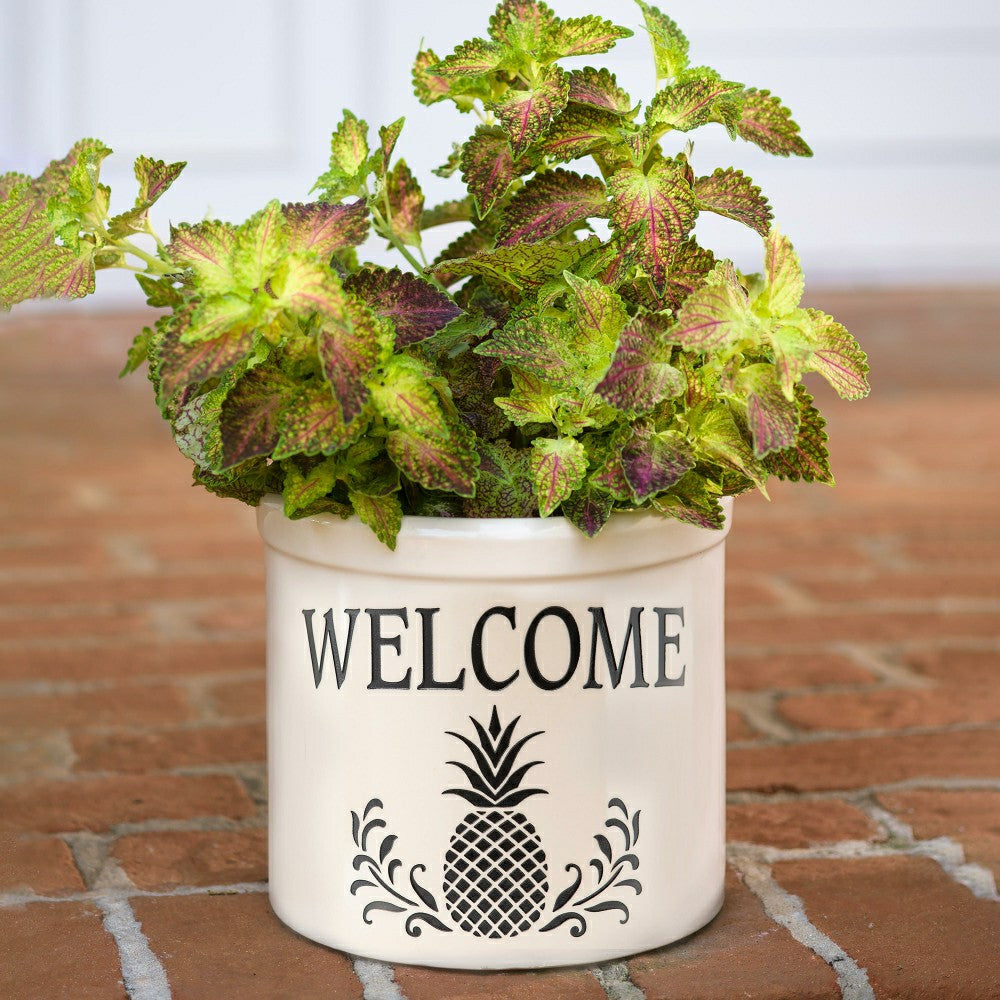 Plow & Hearth Pineapple Welcome Stoneware Crock