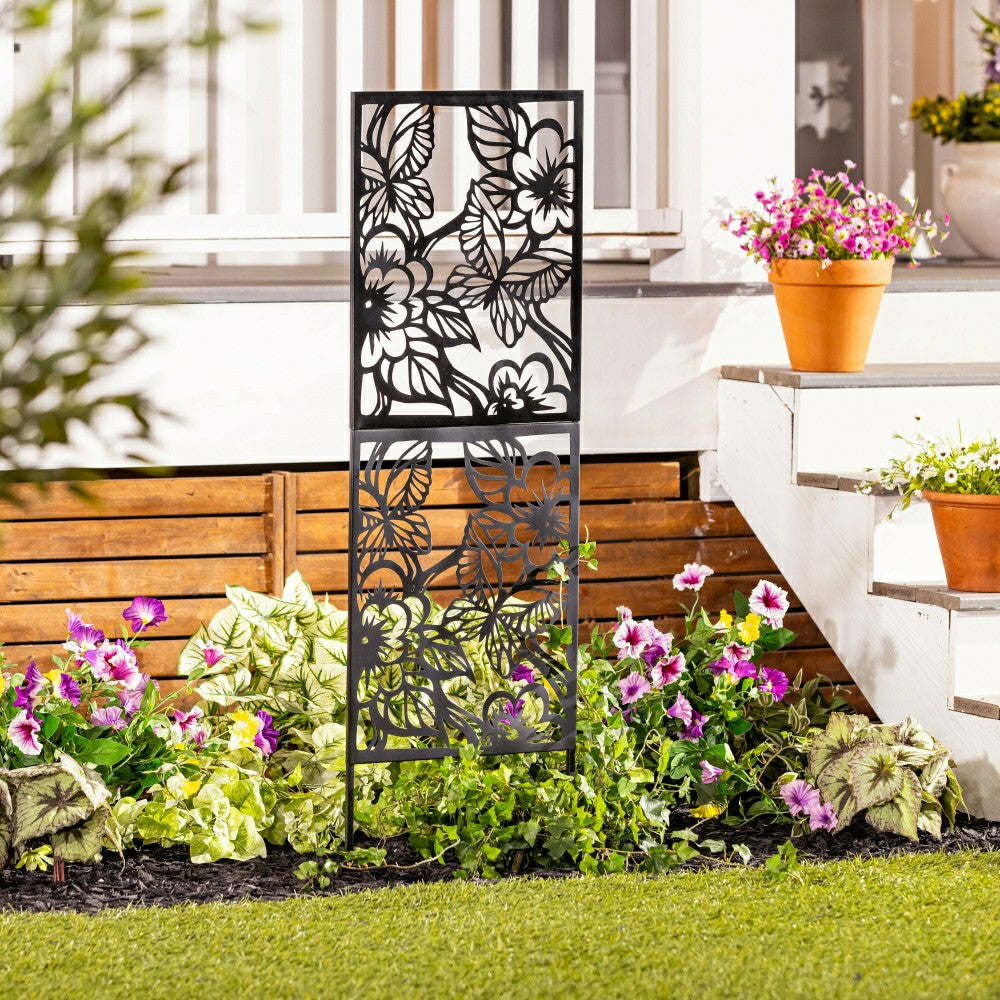 Plow & Hearth Floral Metal Trellis
