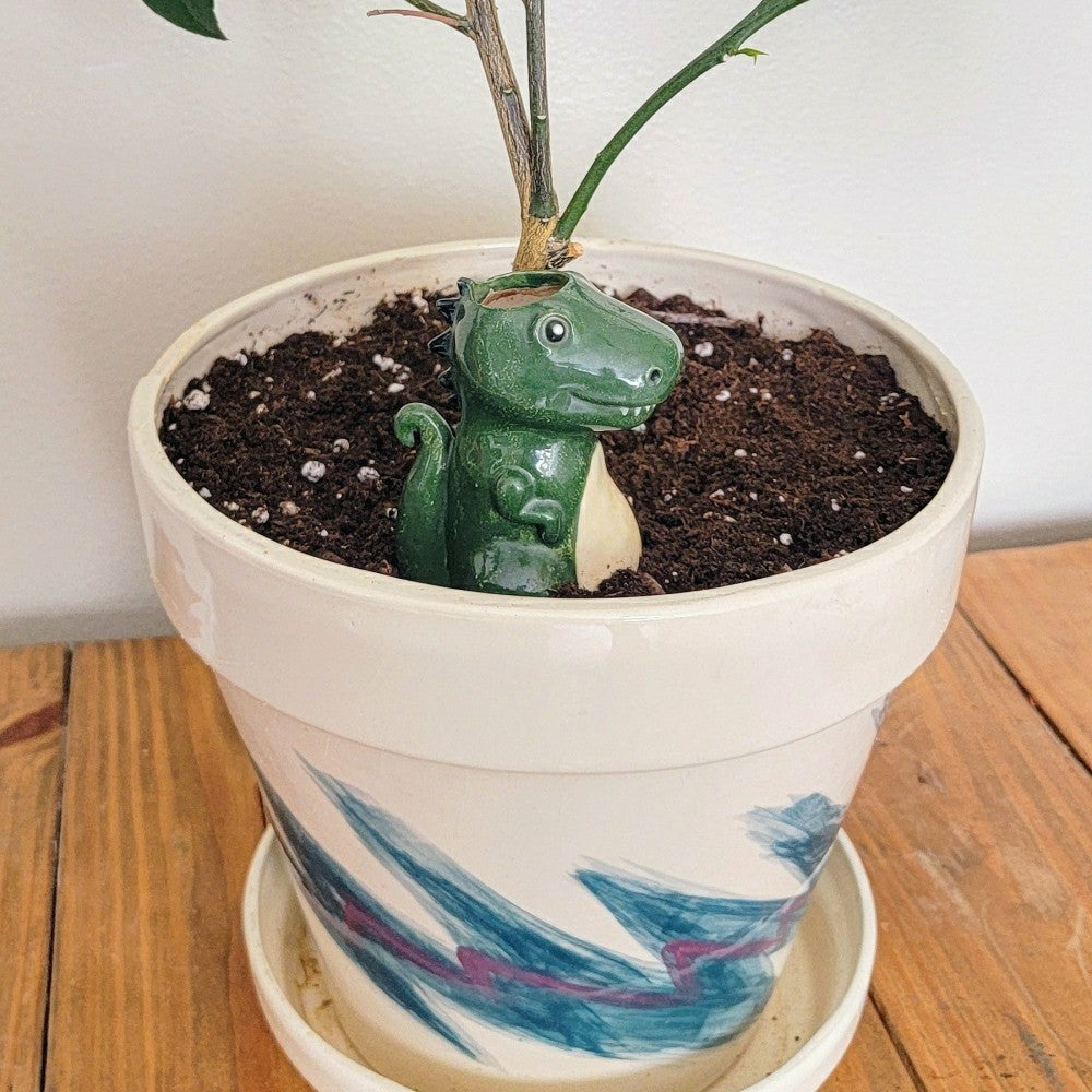 Plow & Hearth Dinosaur Watering Spike