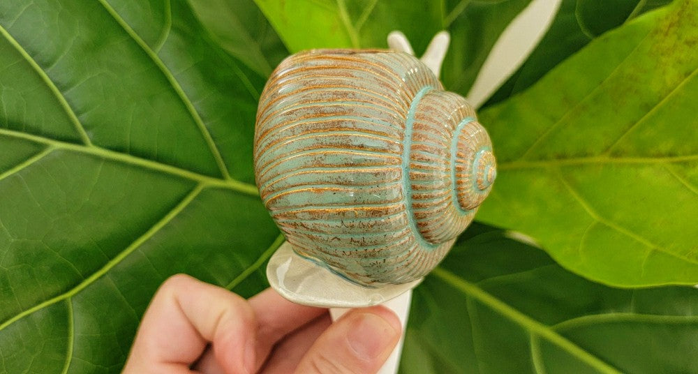 Plow & Hearth Snail Watering Spike