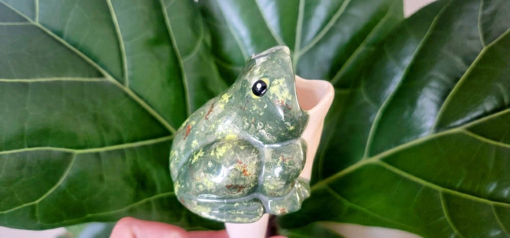 Plow & Hearth Open-Mouth Frog Plant Watering Spike