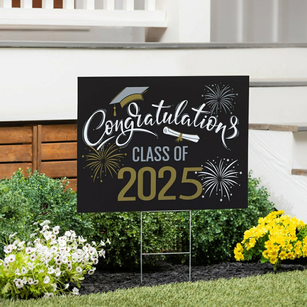 Plow & Hearth "Congrats Class of 2025" Graduation Coroplast Yard Sign with H-Stake