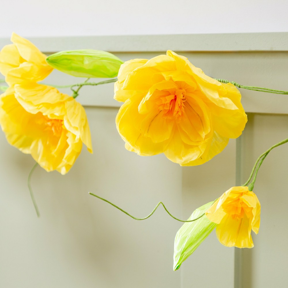 Plow & Hearth What She Shed Hanging Decor Paper Garland Yellow Flower, 65"L