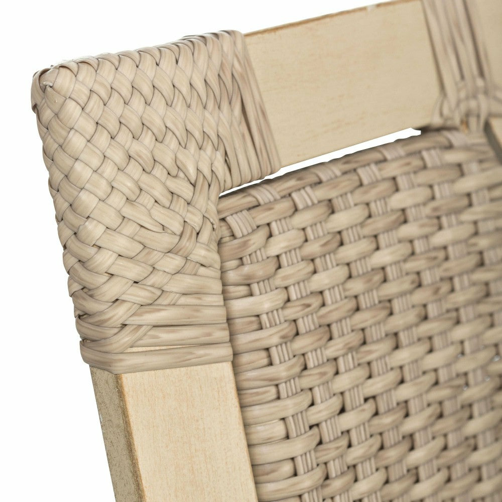Plow & Hearth Driftwood Urbanna Wicker Chair with Cushions