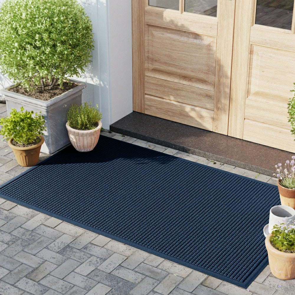 Plow & Hearth WaterHog® Indoor/Outdoor Cubes Doormat, 4' x 6'
