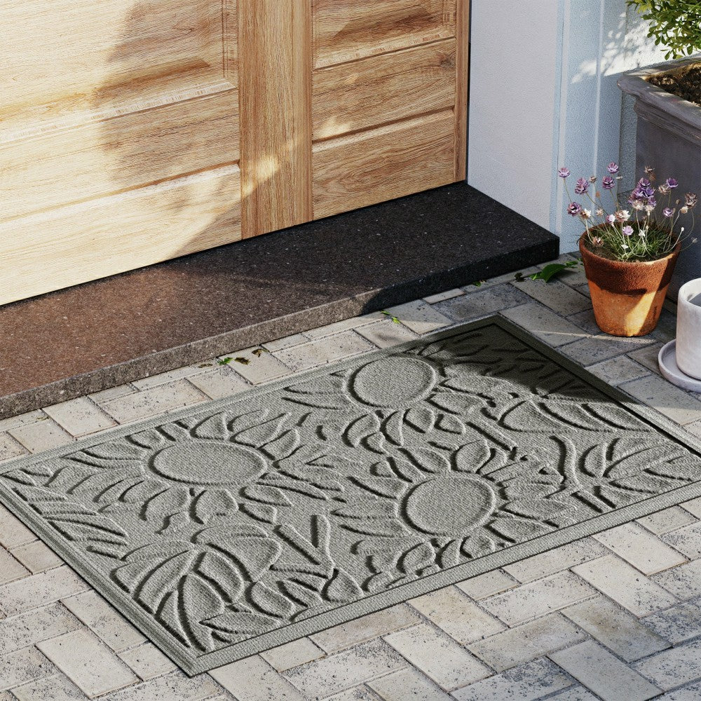 Plow & Hearth Sunshine Day Indoor/Outdoor Door Mat, 2'x3'